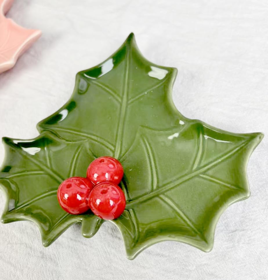 Christmas Holly Leaf Ceramic Trinket Dish, Green Leaf Tray with Red Berry Decor, Small Decorative Plate for Jewelry Snack Tabletop Home Xmas Decoration Gift