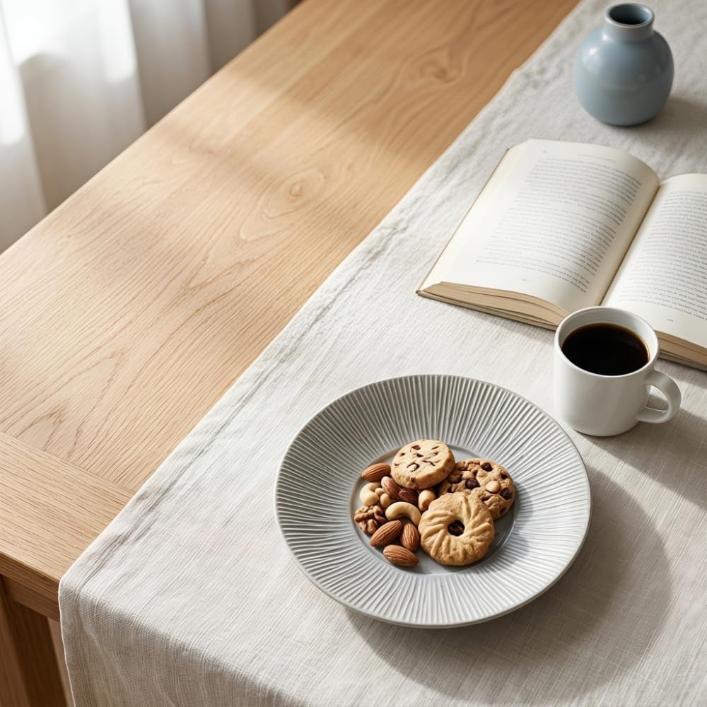 Decorative Bowl Smooth glazed surface, easy to clean and dishwasher safe