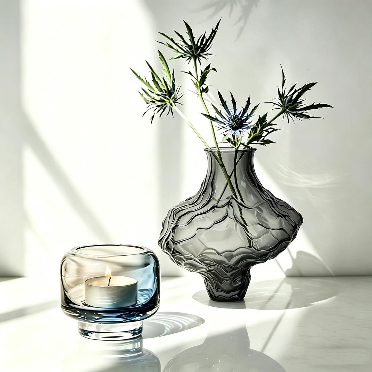 Glass Vase, Black Glass Vase Modern Clear Flower Vases 6.29 Inch, Thickened Glass Vases for Centerpieces, Minimalist Decorative Vase for Living Room Kitchen Office Wedding