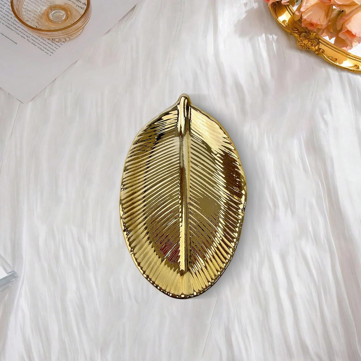 Trinket Dish Decorative Bowl - Jewelry Dish Tray Golden Leaf Shaped Ceramic Ring Bracelet Necklace Holder for Birthday Party Wedding Womens Ladies Girls Small