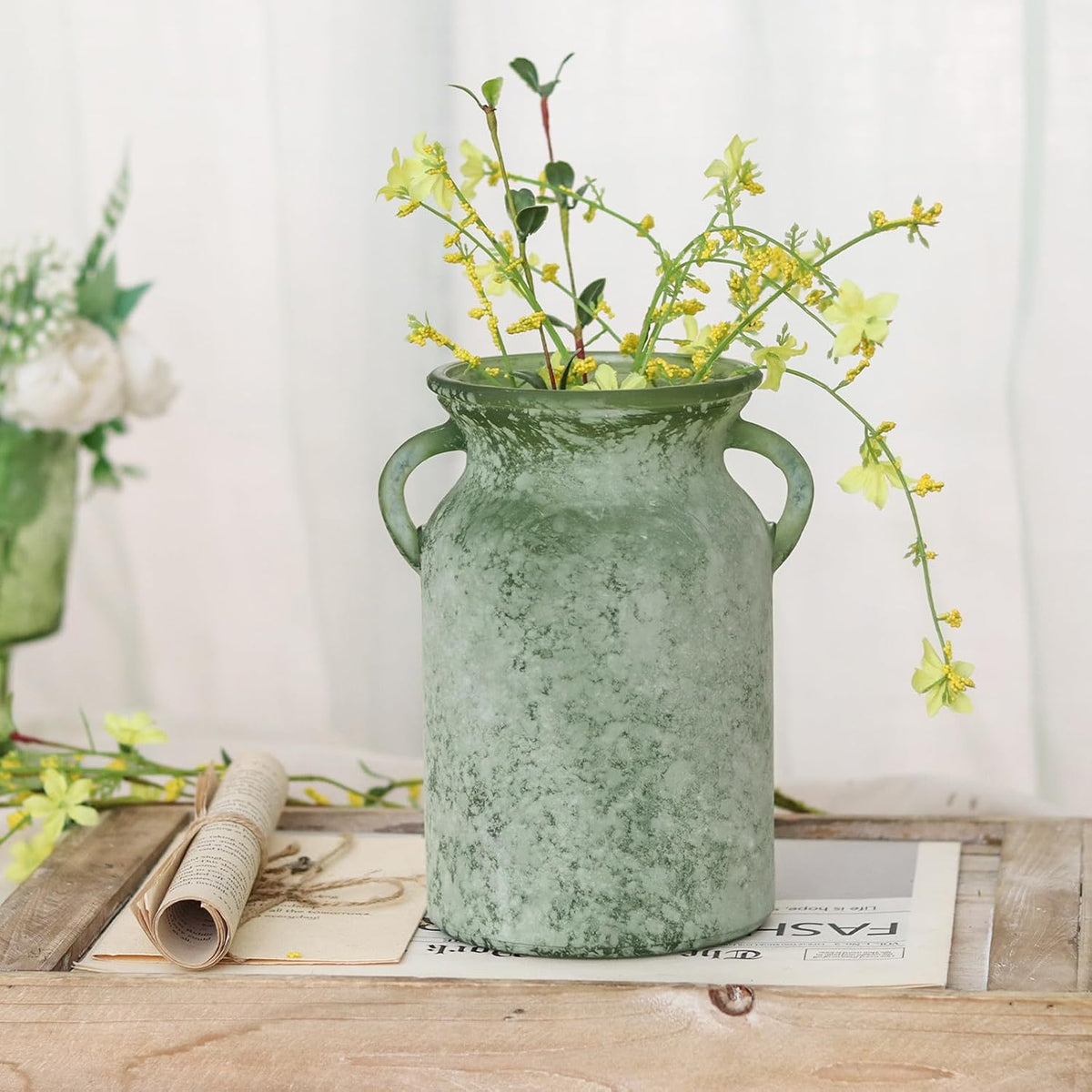 SHMILMH Glass Flower Vase with Handle – 8 Inches Rustic Imitation Ceramic Vase for Flowers, Vintage White Green Centerpiece Decor for Farmhouse, Modern Home, Table & Holiday Decorations