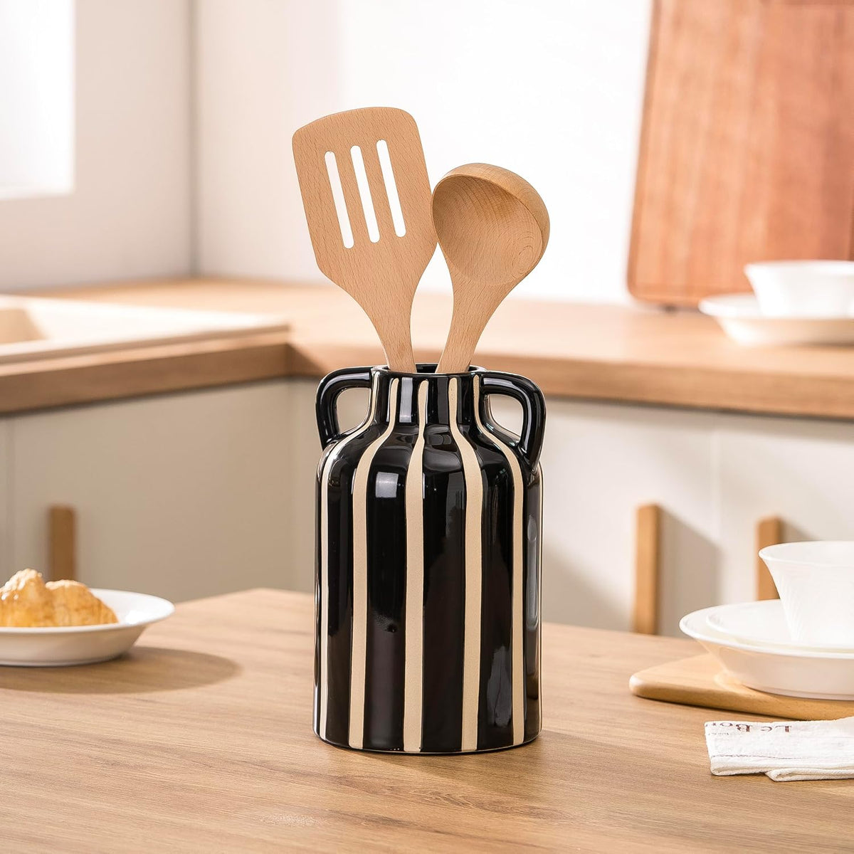 SURE YUESI Black Ceramic Vase with Handles, 9.1 Inch Striped Flower Vase for Halloween Decor, Modern Farmhouse Vase for Pampas Grass, Shelf Decor, Dining Table Centerpiece