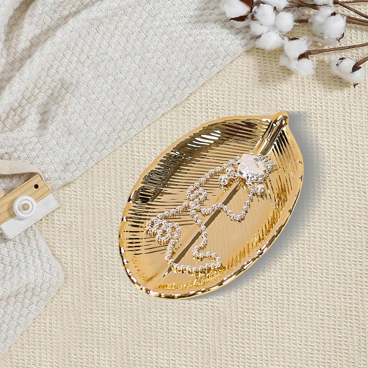 Trinket Dish Decorative Bowl - Jewelry Dish Tray Golden Leaf Shaped Ceramic Ring Bracelet Necklace Holder for Birthday Party Wedding Womens Ladies Girls Small