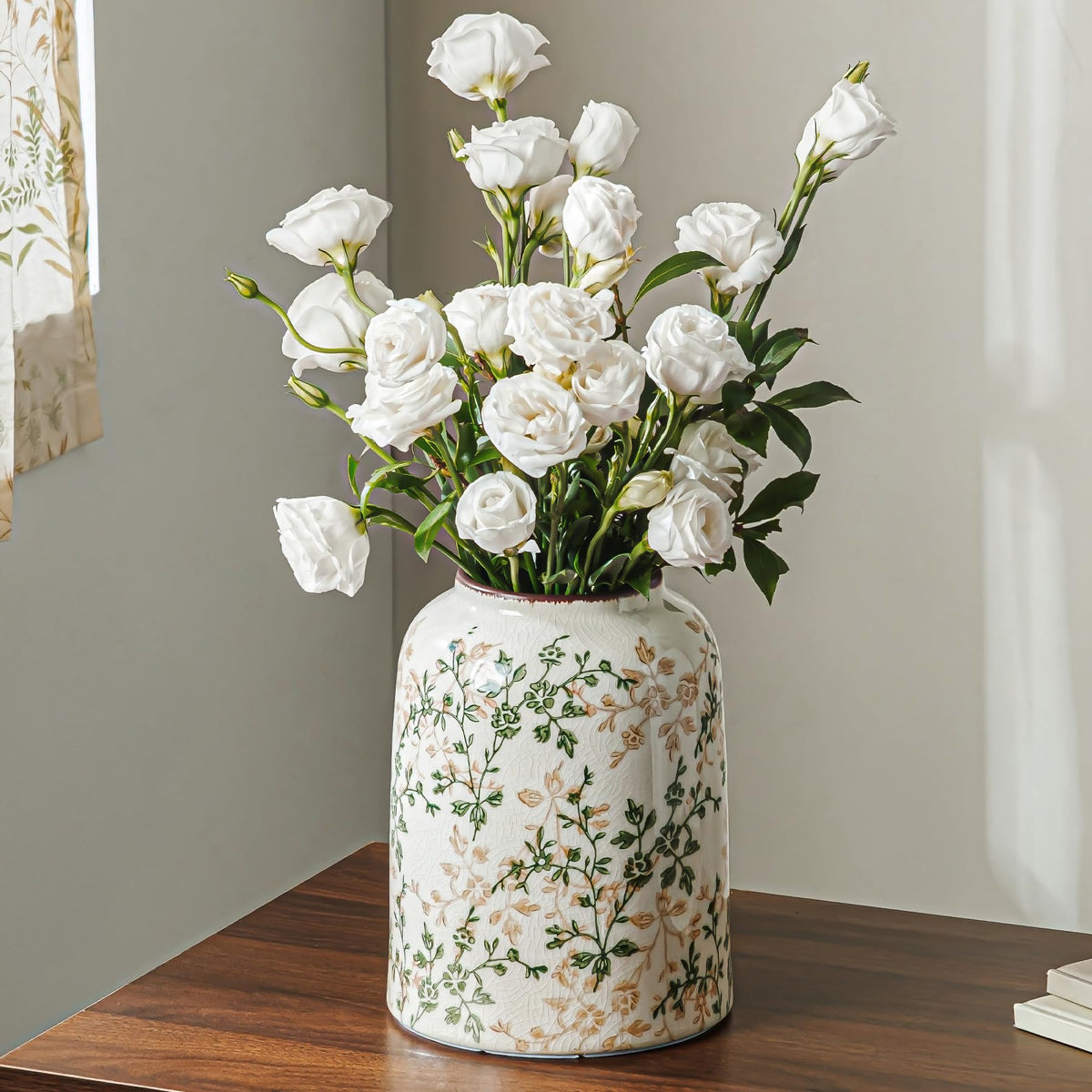 Ceramic Flower Vase for Home Decor, Vintage Green Decorative Vase 6.7 Inch