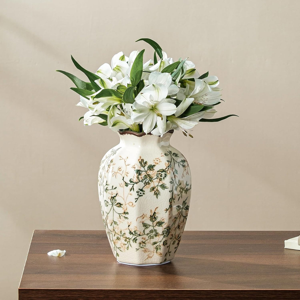 Ceramic Flower Vase for Home Decor, Vintage Green Decorative Vase 6.7 Inch