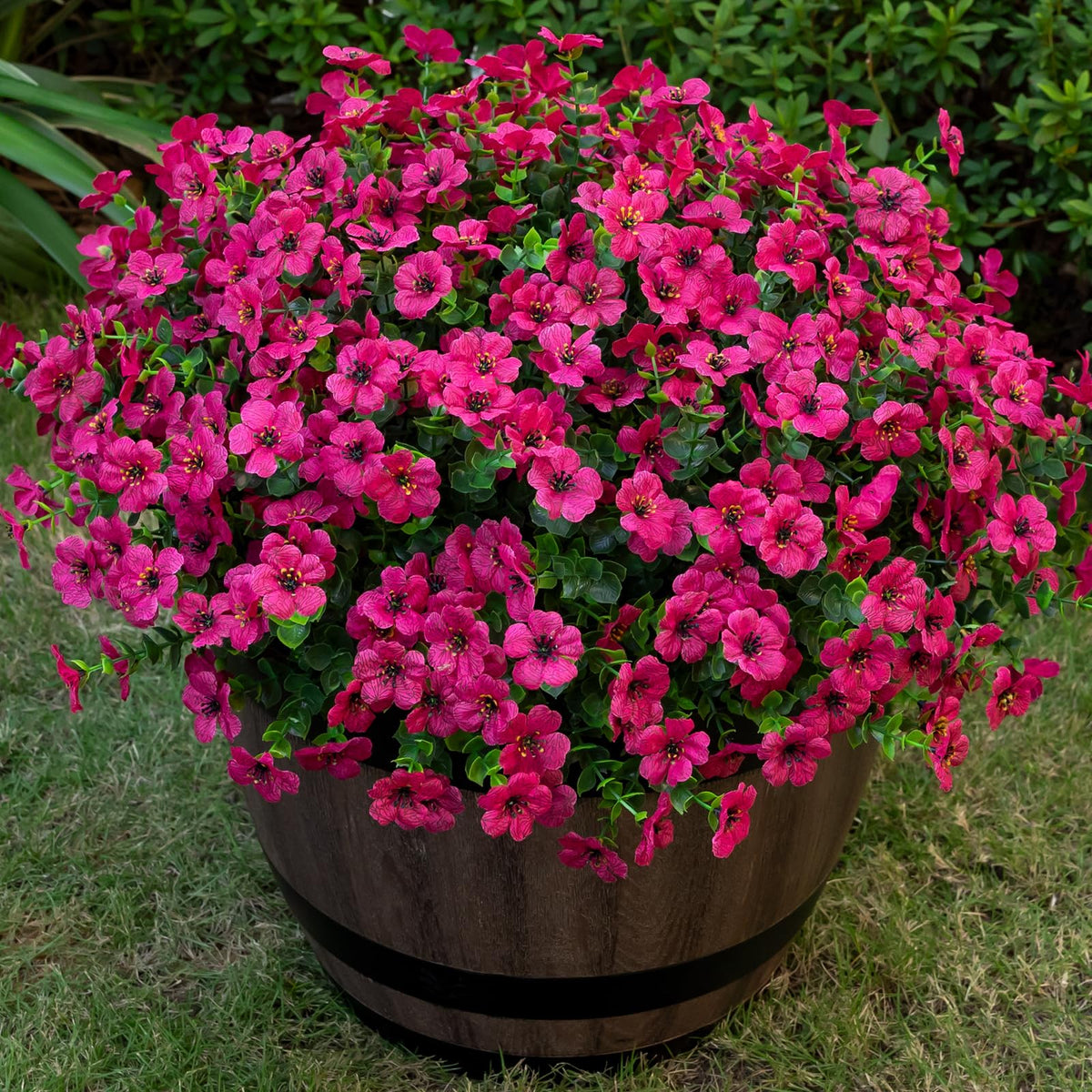 Lnoicy 20 Bundles Artificial Flowers for Outdoor Fake Plants for Spring Decoration,Faux Eucalyptus Flowers for Planter UV Resistant Lifelike for Home Porch Garden（7 Color）