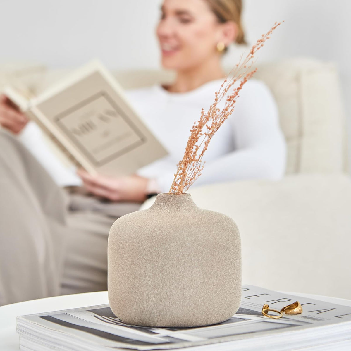 Small Ceramic Vase for Pampas Grass or Flowers - Minimalist Home Decor - Round Boho Pampas Grass Vase - Flower Vase for Coffee Table - Modern Vase for Centerpiece Table Decorations