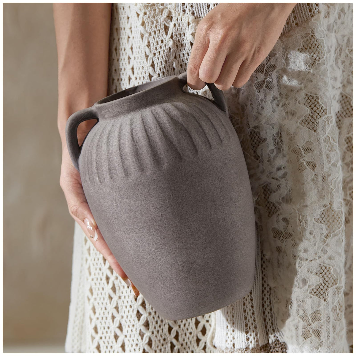 DN DECONATION Flower Vase for Home Decor, Grey Ceramic Vase for Centerpiece