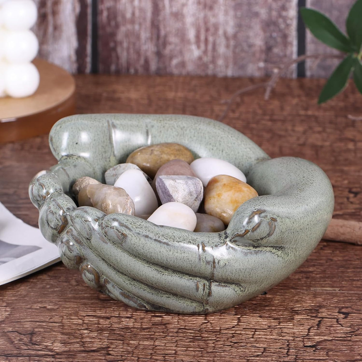 orenm Ceramic Hands Bowl Dish Sculpture, Offering Hands Dish Candy Holder,for Succulent Planter, Crystal Rock Holder, Office, Keys Bowl for Entryway Table（Green ）