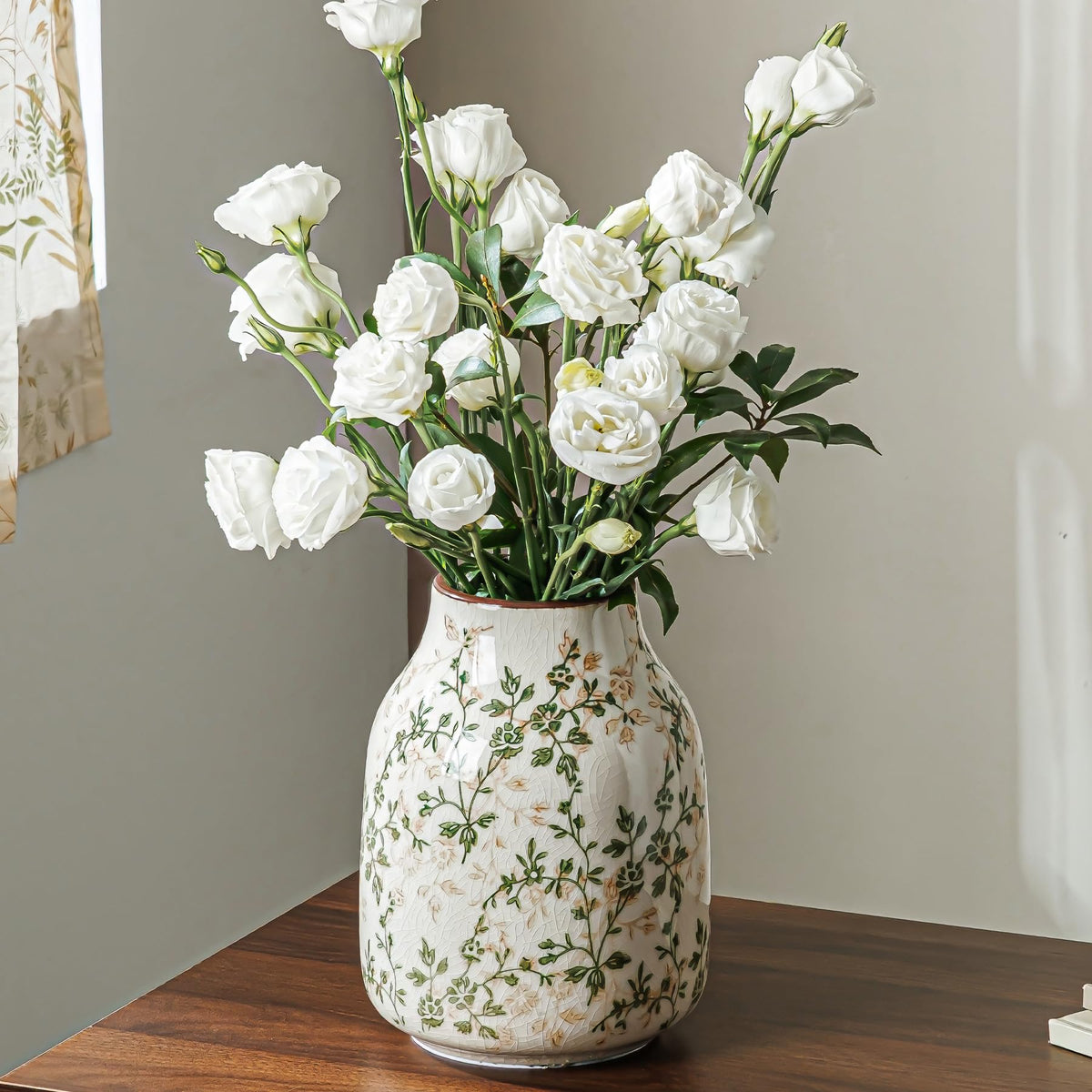 Ceramic Flower Vase for Home Decor, Vintage Green Decorative Vase 6.7 Inch
