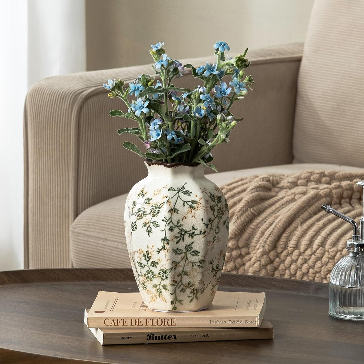 Ceramic Flower Vase for Home Decor, Vintage Green Decorative Vase 6.7 Inch