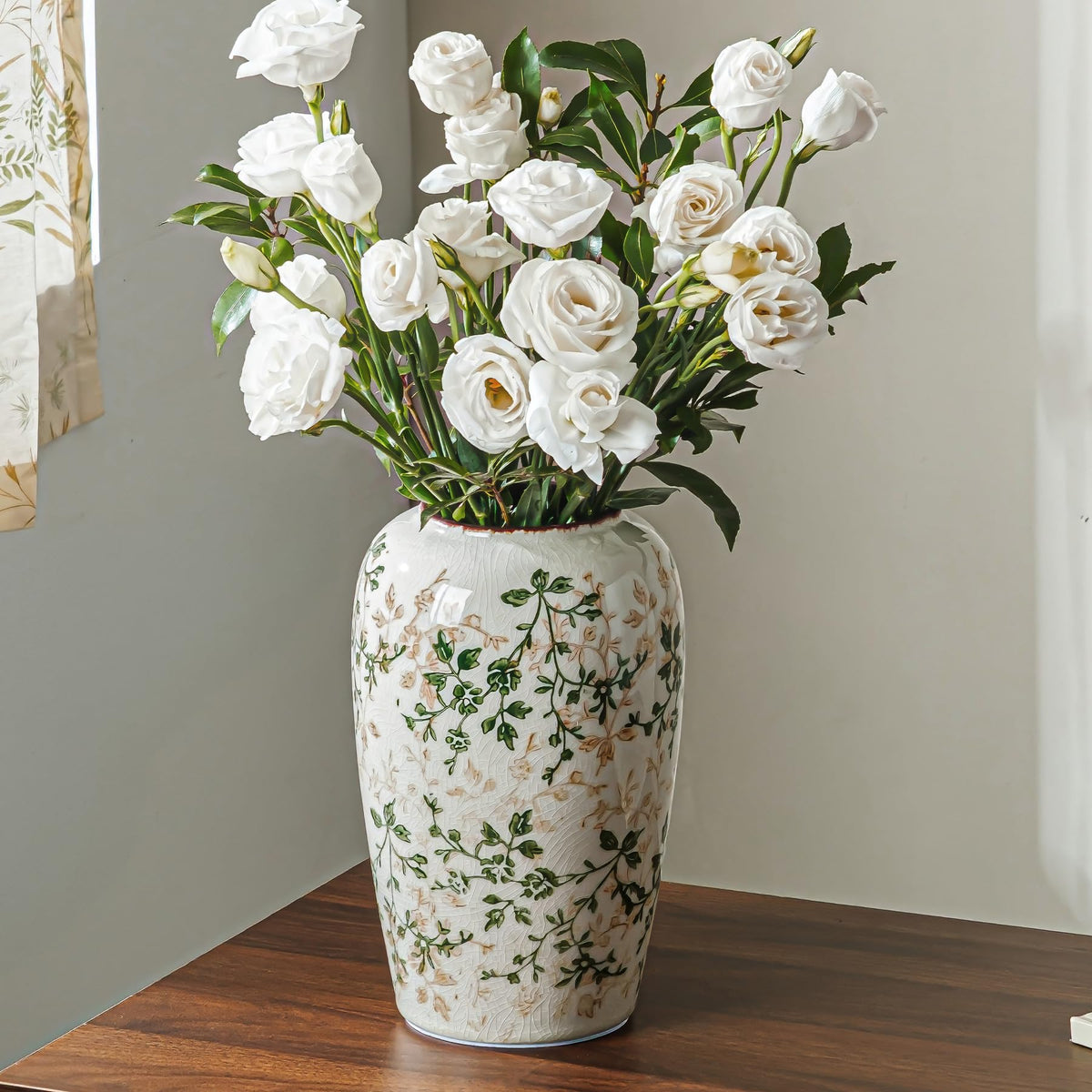 Ceramic Flower Vase for Home Decor, Vintage Green Decorative Vase 6.7 Inch