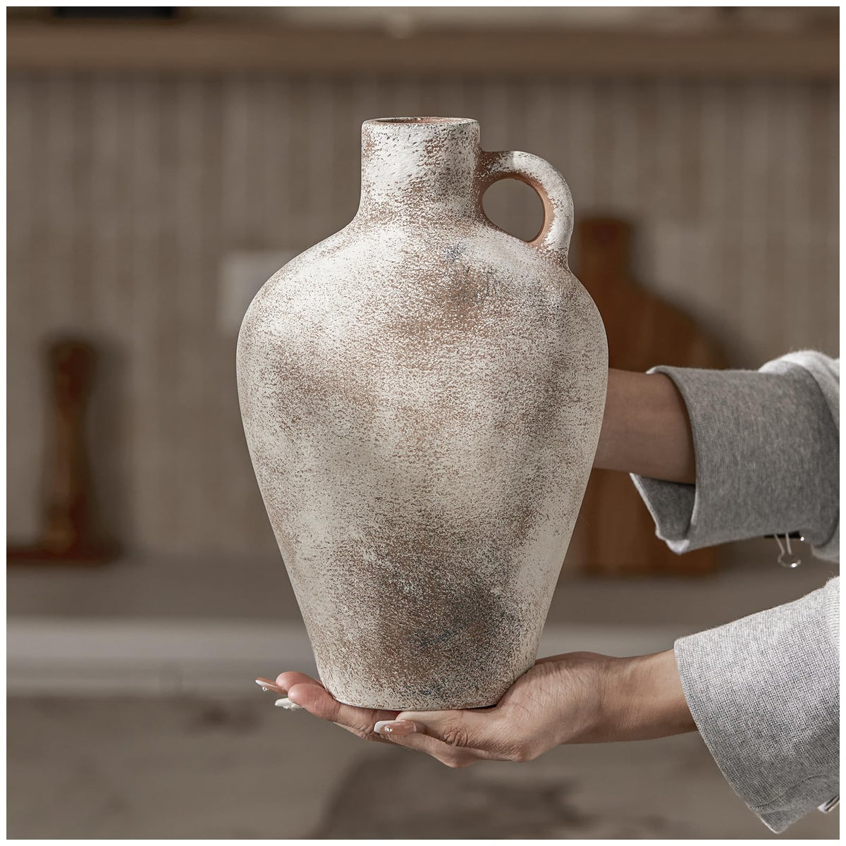 DN DECONATION Flower Vase for Home Decor, Grey Ceramic Vase for Centerpiece