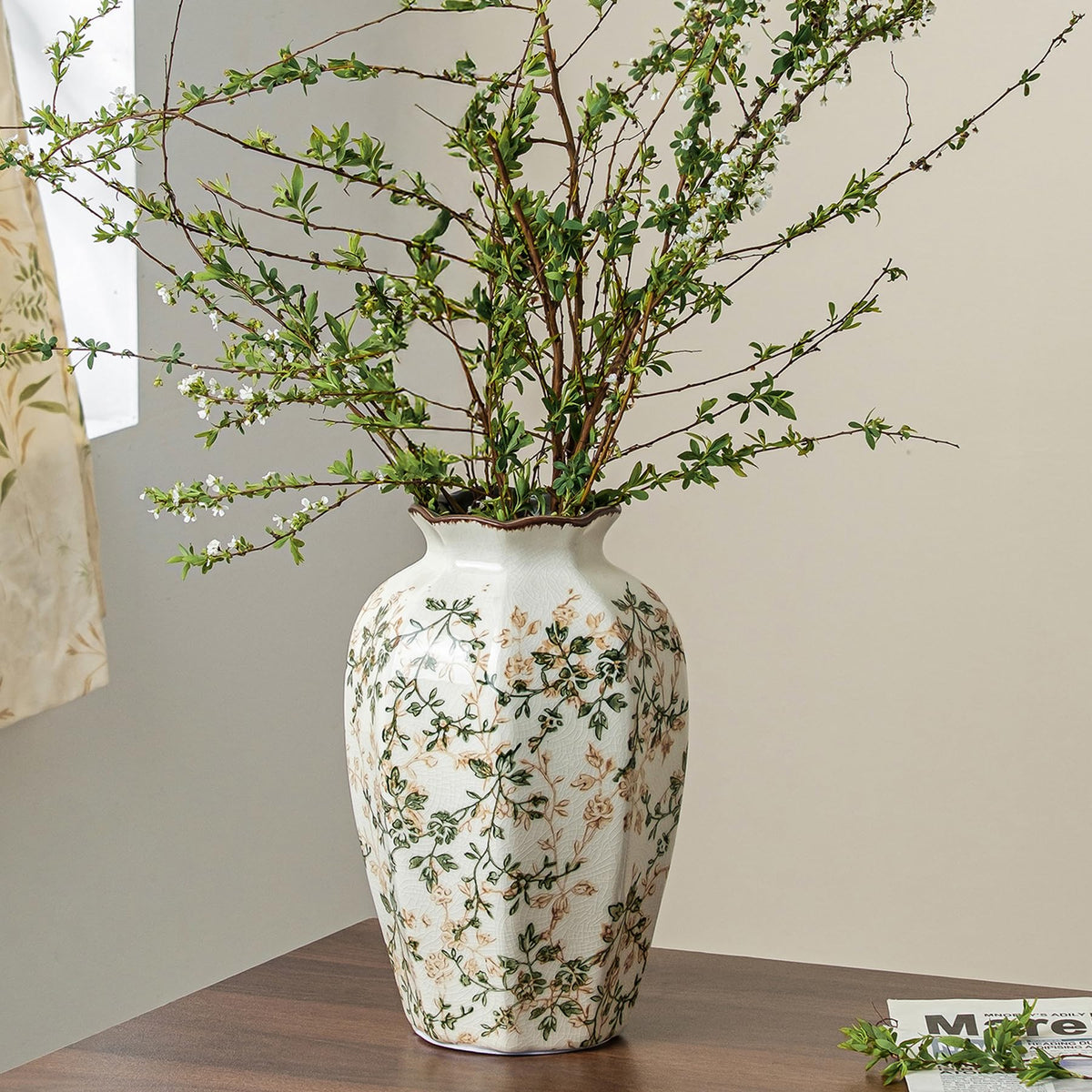 Ceramic Flower Vase for Home Decor, Vintage Green Decorative Vase 6.7 Inch