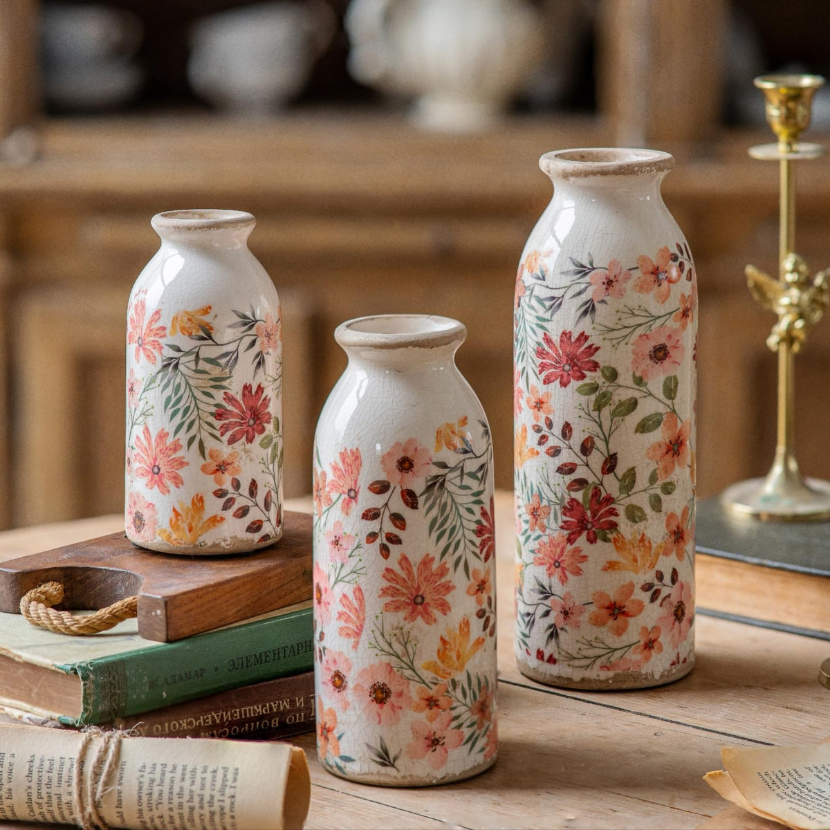 Teweiqi Vintage Vase Set of 3, Ceramic Flower Vases Chinoiserie Decor, Rustic Farmhouse Vases Retro Decorative Vases, for Home Living Room Kitchen Table Mantle Shelf Decor - Green and White