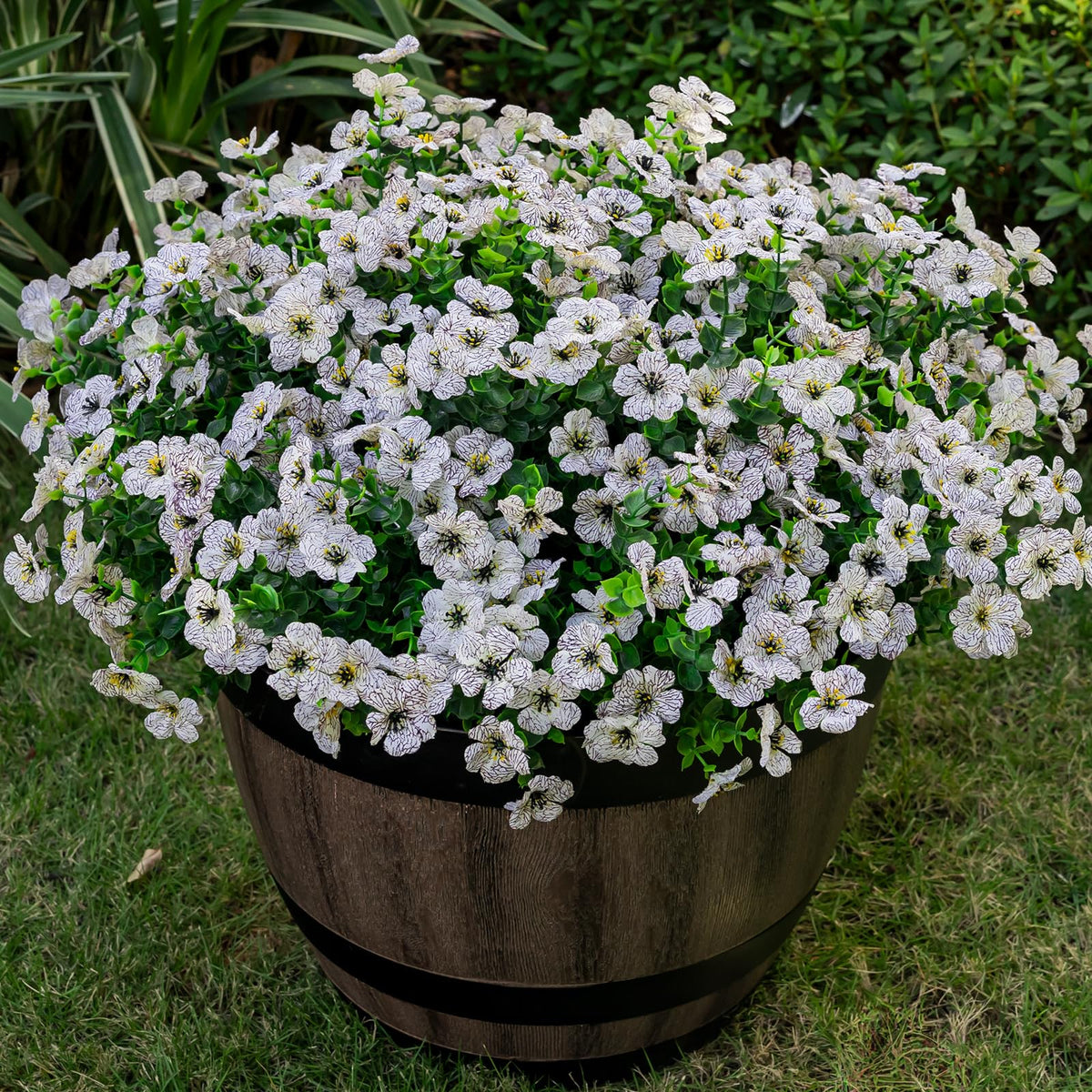 Lnoicy 20 Bundles Artificial Flowers for Outdoor Fake Plants for Spring Decoration,Faux Eucalyptus Flowers for Planter UV Resistant Lifelike for Home Porch Garden（7 Color）